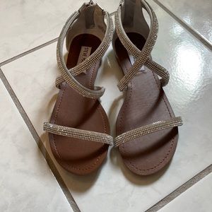 rhinestone steve madden sandals - size 6 - NWT